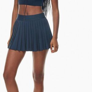 Aritzia TNA TnAction Navy Blue Pleated Tennis Mini Skirt Built in Shorts Size XS